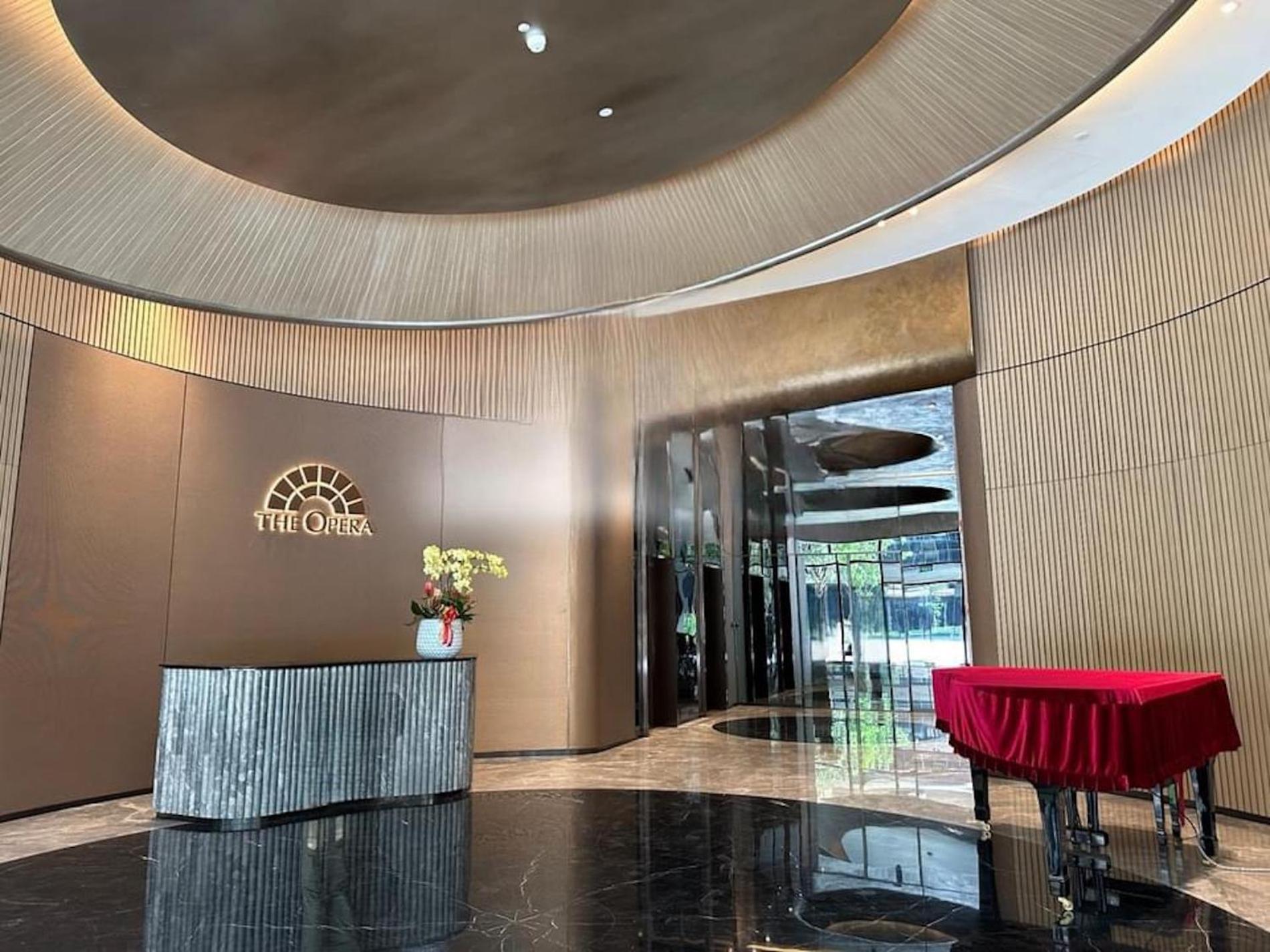 The Opera Apartment Cental Saigon Free Pool-Gym-Sauna Room- Golf Mini Ciudad Ho Chi Minh  Exterior foto