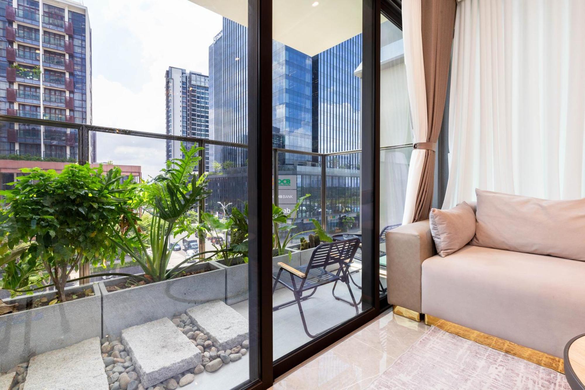 The Opera Apartment Cental Saigon Free Pool-Gym-Sauna Room- Golf Mini Ciudad Ho Chi Minh  Exterior foto